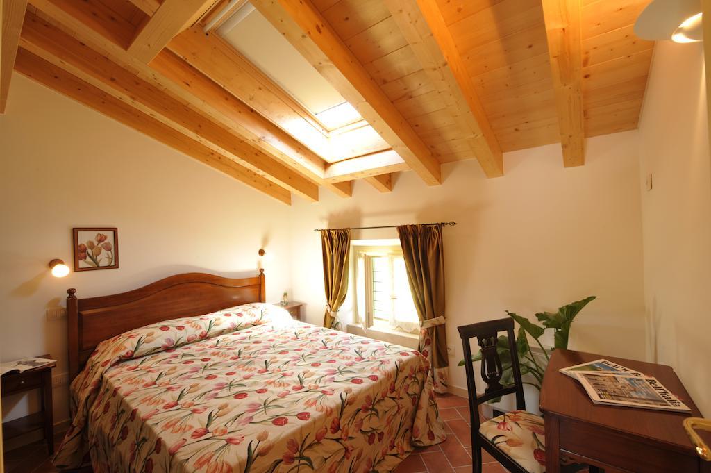 Le Camere Di Virgilio Monzambano Kamer foto